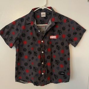 ❌SOLD❌Marvel Avengers INFINITY WAR button-up T-shirt